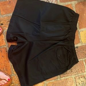 Men’s black polo shorts with elastic waist-sizeXL